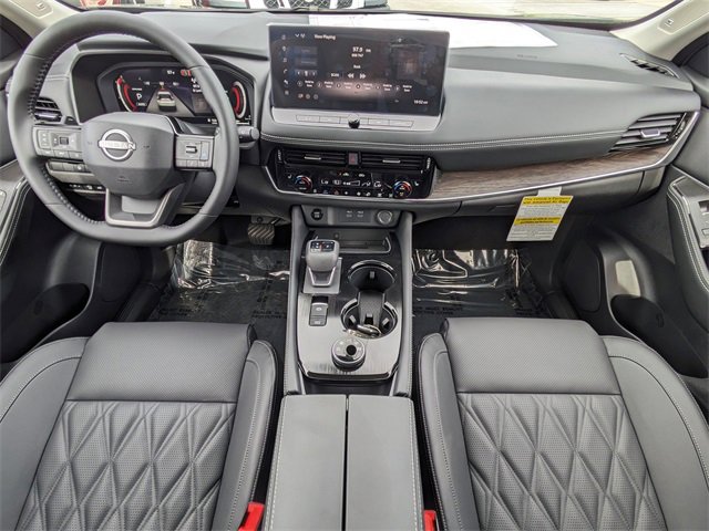 New 2026 Nissan Rogue Platinum w/ Platinum Premium Package image 17