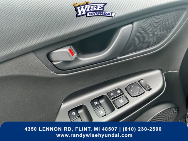 Used 2019 Hyundai Kona SE AWD/4WD image 14