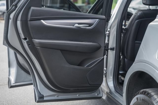 Used 2025 Cadillac XT5 Luxury FWD image 35
