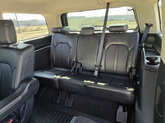 Certified 2020 Ford Expedition Platinum image 17