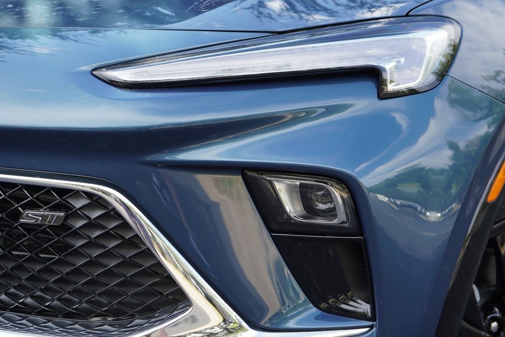 New 2026 Buick Encore GX Sport Touring w/ Advanced Technology Package image 2