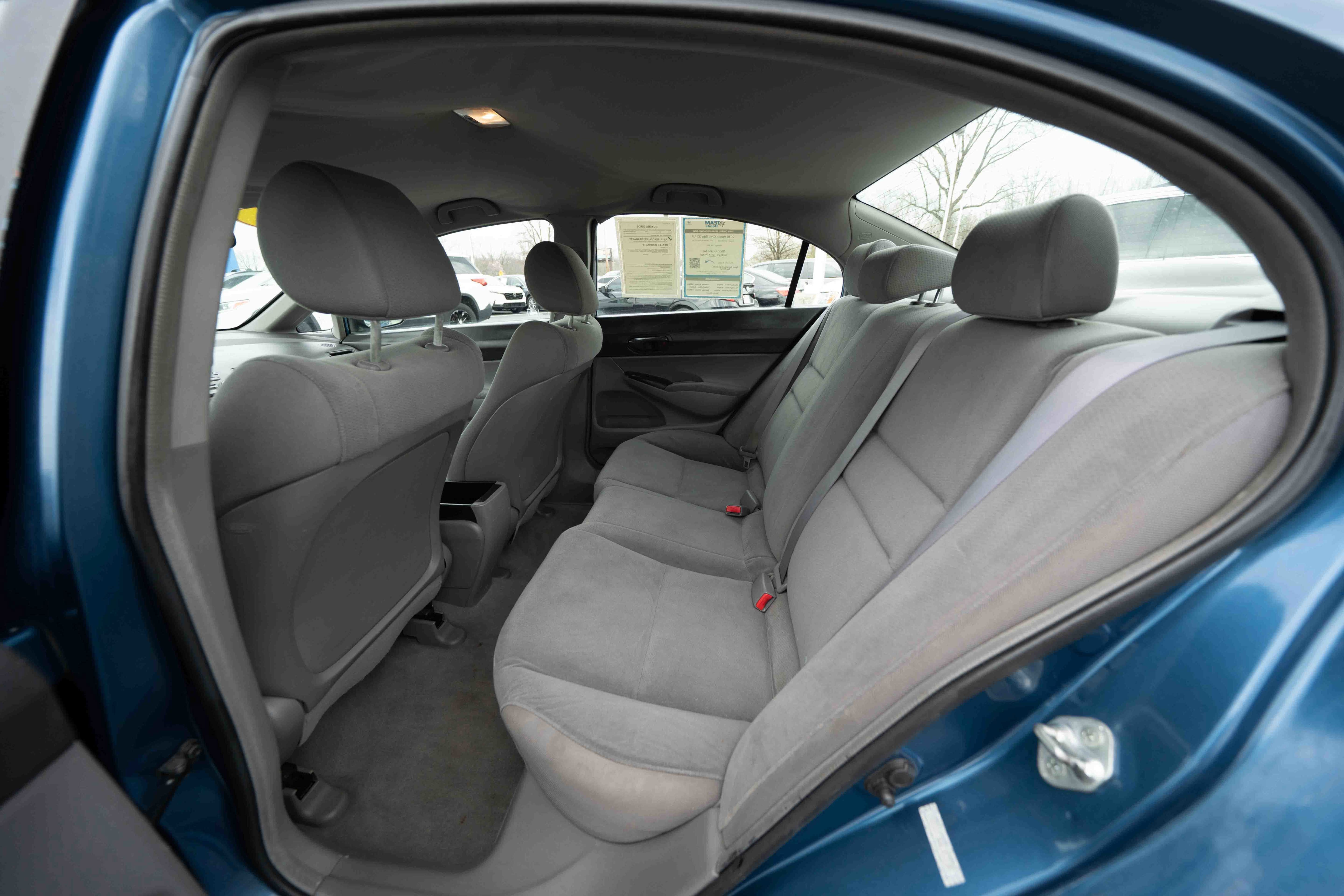 Used 2010 Honda Civic DX-VP image 24