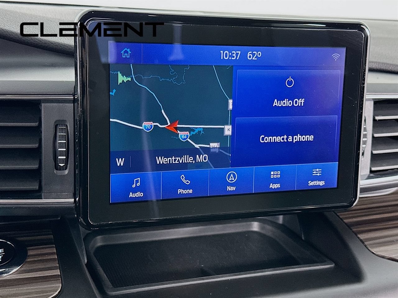 Used 2020 Ford Explorer Limited w/ Class III Trailer Tow Package AWD/4WD image 19