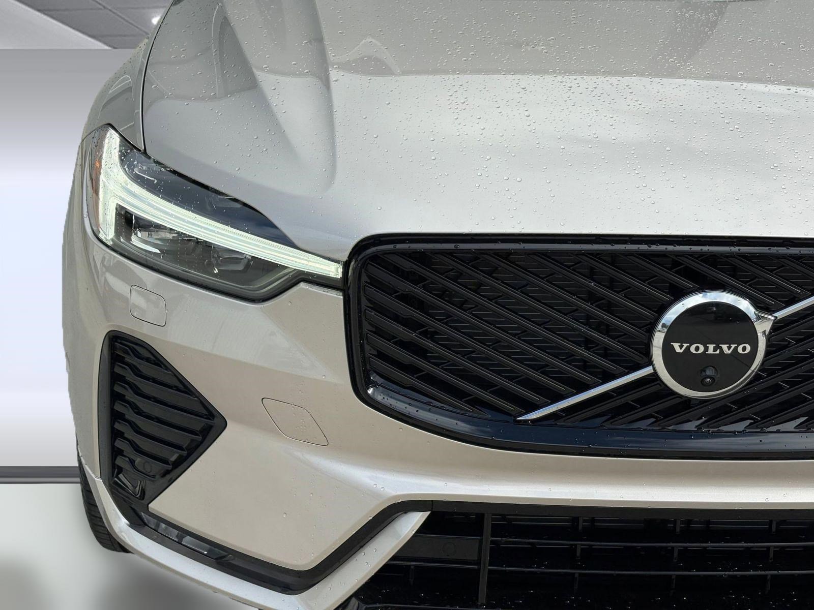 New 2026 Volvo XC60 B5 Plus w/ Climate Package image 22