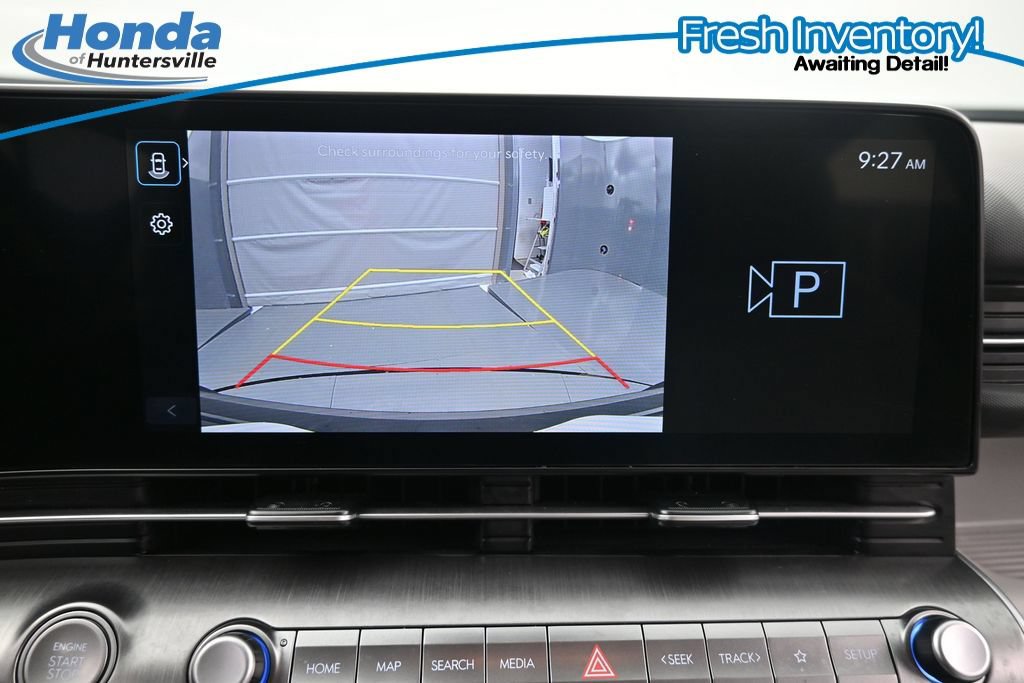 Used 2025 Hyundai Kona SEL AWD/4WD image 16