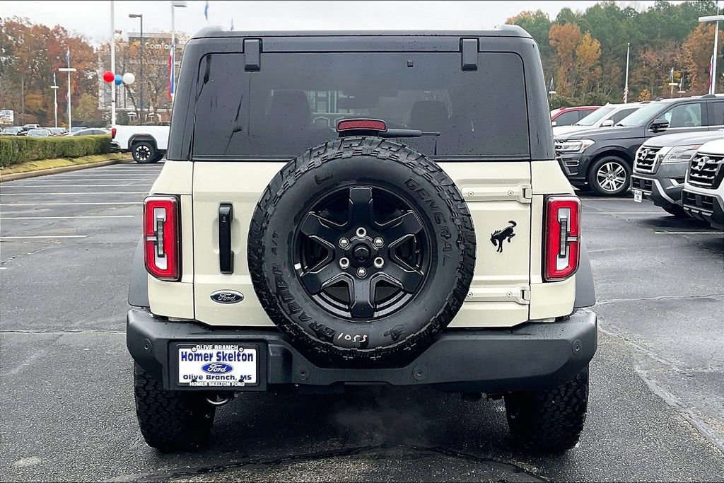 New 2025 Ford Bronco Outer Banks image 4