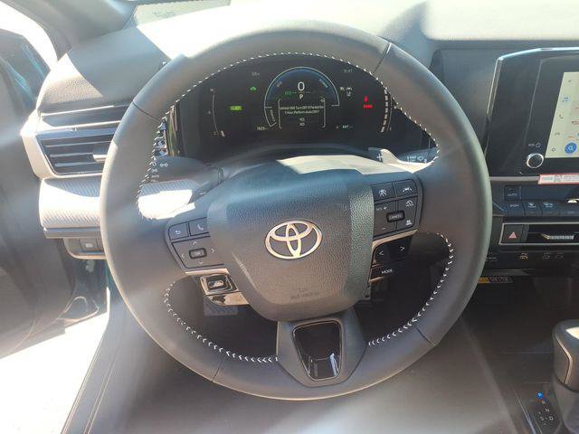 Certified 2026 Toyota Camry SE FWD image 6