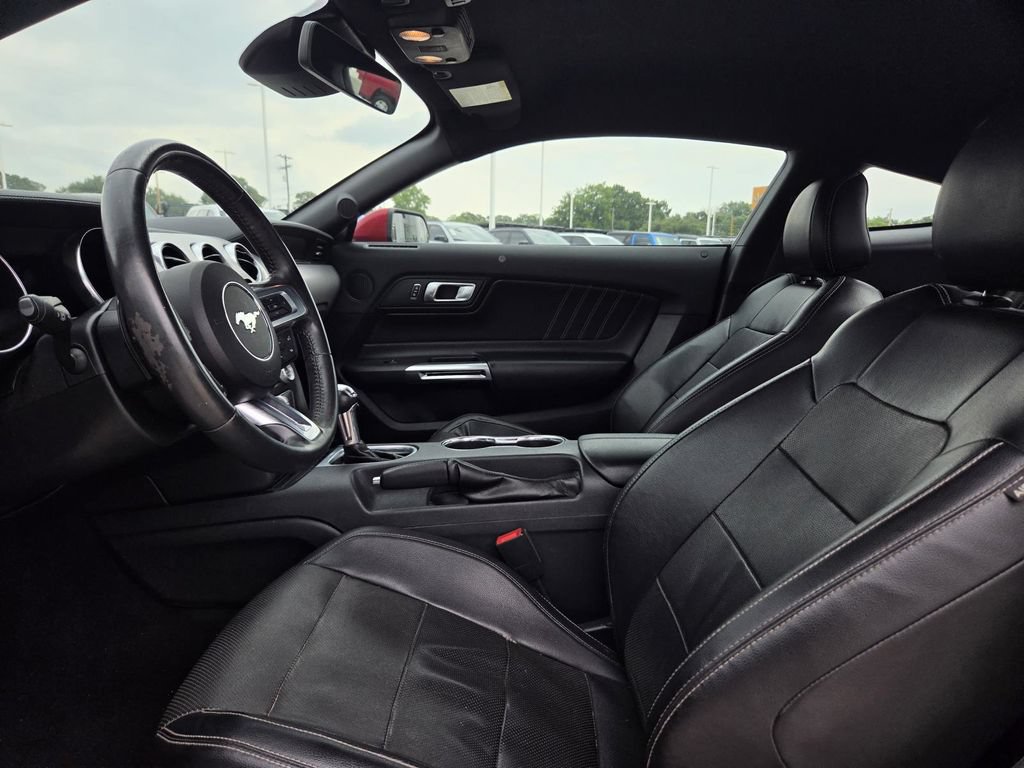Used 2021 Ford Mustang GT Premium RWD image 13