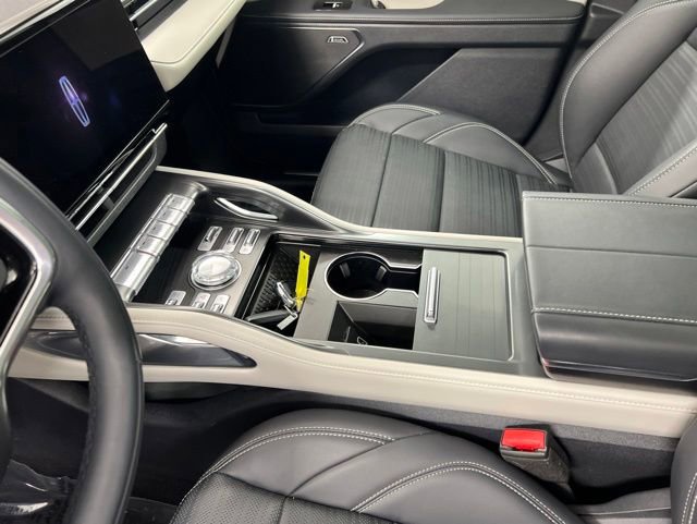 Certified 2025 Lincoln Nautilus Reserve AWD/4WD image 15