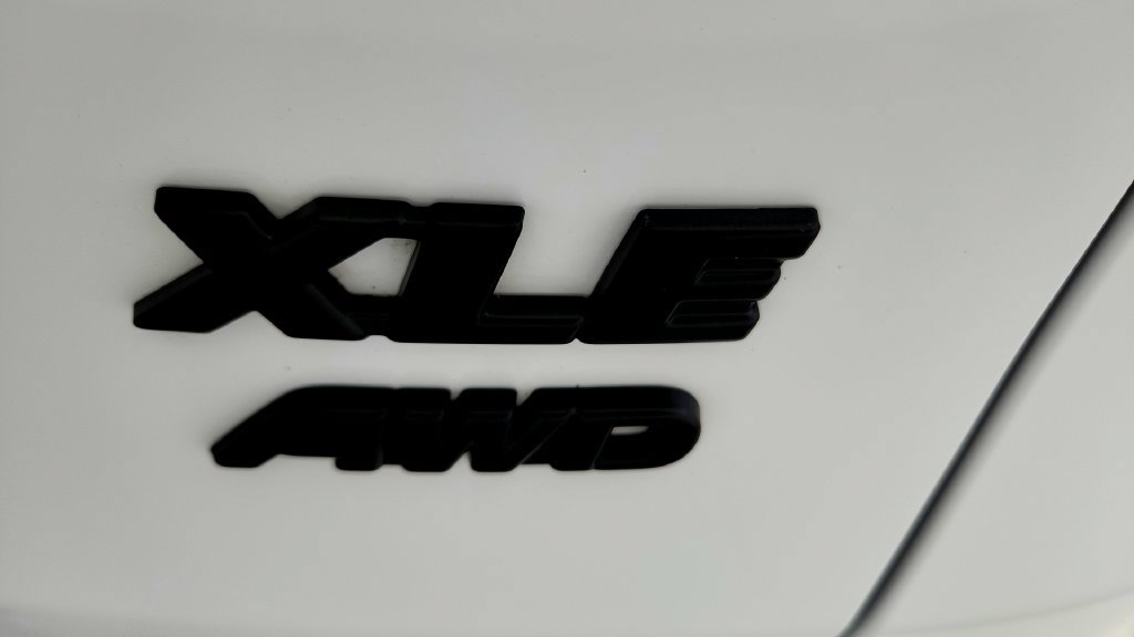 Used 2024 Toyota RAV4 XLE w/ Convenience Package AWD/4WD image 14