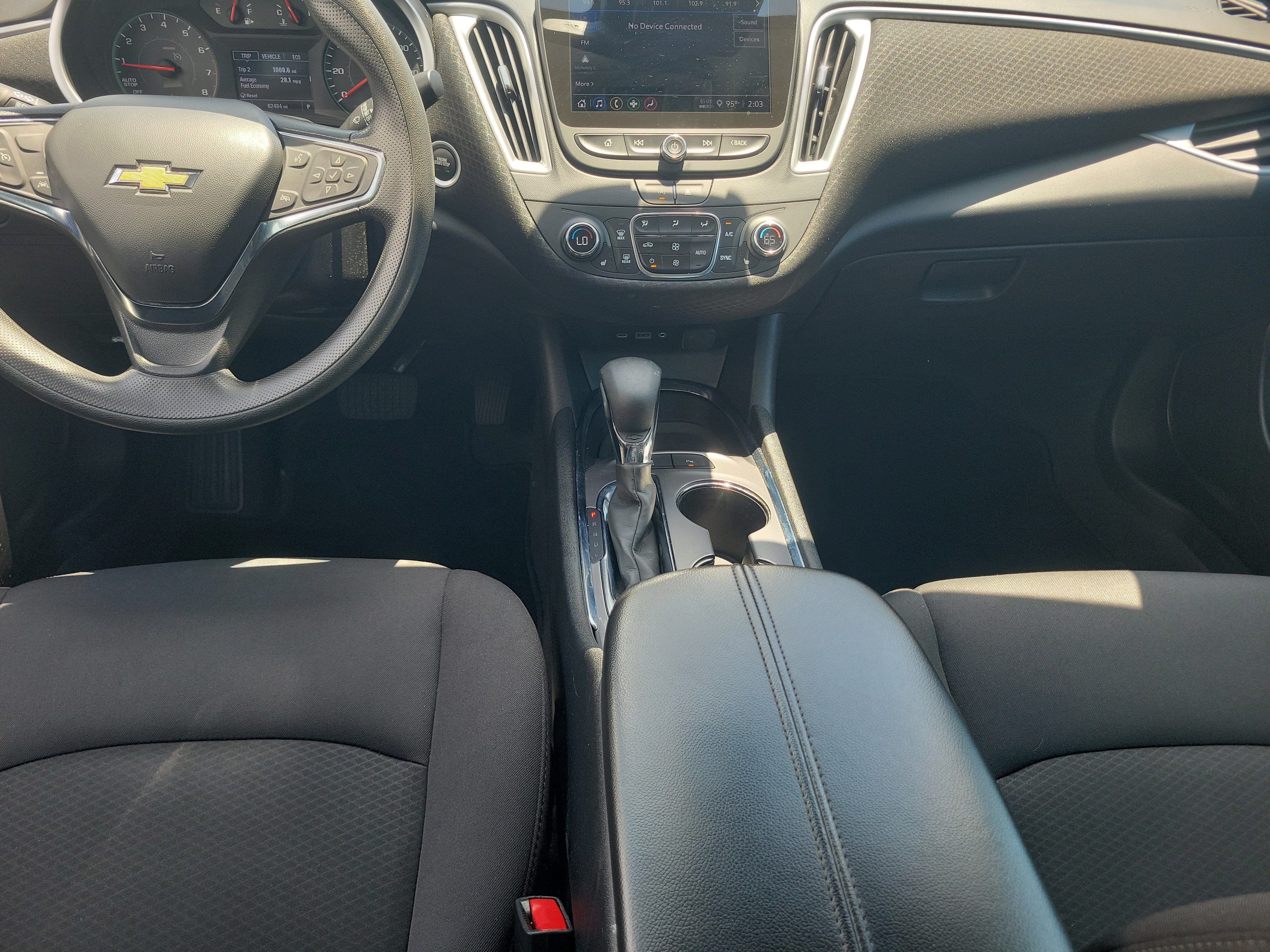 Used 2024 Chevrolet Malibu LT FWD image 17