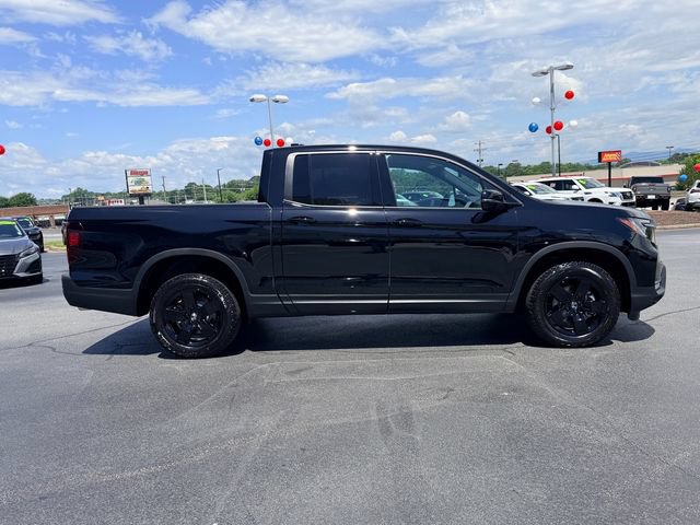 Used 2024 Honda Ridgeline Black Edition image 2