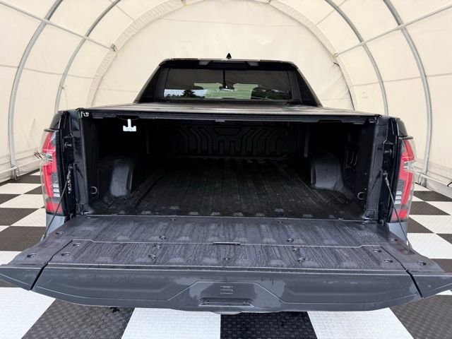 Used 2025 Chevrolet Silverado EV LT AWD/4WD image 5