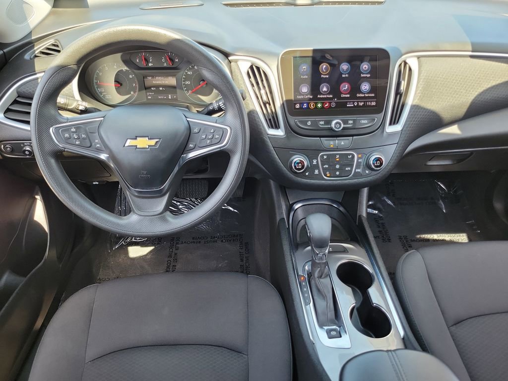 Used 2023 Chevrolet Malibu LT FWD image 4