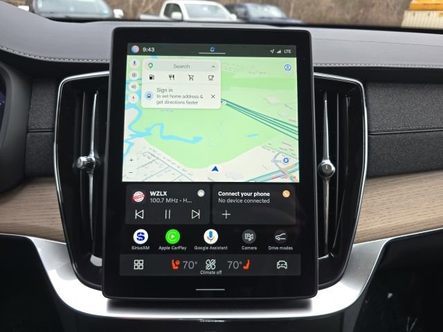 Certified 2025 Volvo XC90 B5 Plus image 35