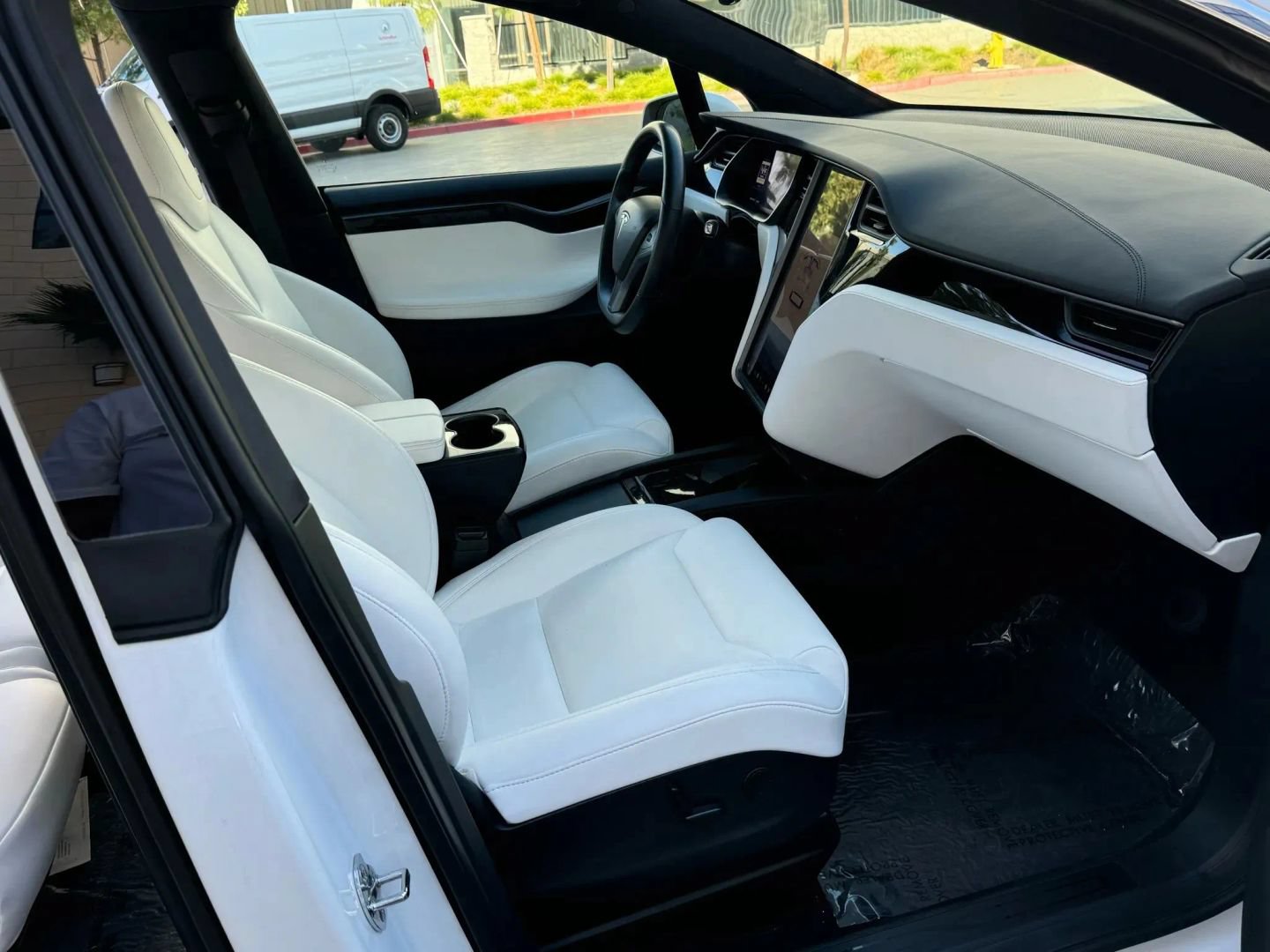Used 2020 Tesla Model X Performance AWD/4WD image 10