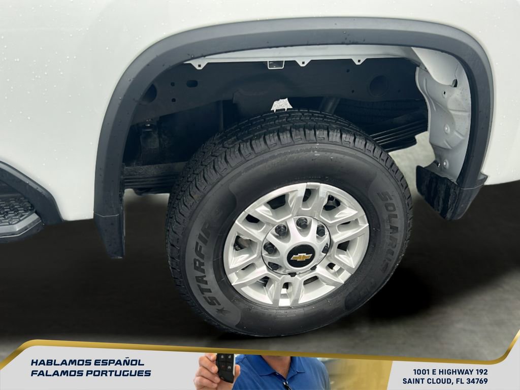 Used 2025 Chevrolet Silverado 2500 LT w/ Convenience Package image 39