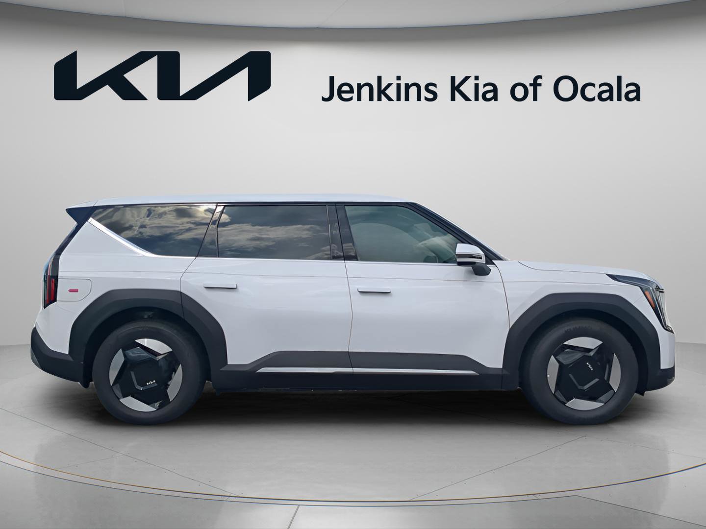 New 2026 Kia EV9 Light image 2