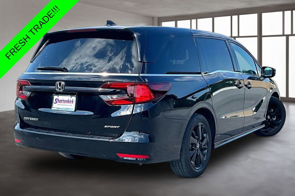 Certified 2024 Honda Odyssey Sport image 6