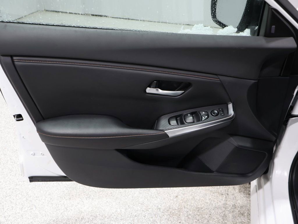 Used 2023 Nissan Sentra SR image 12