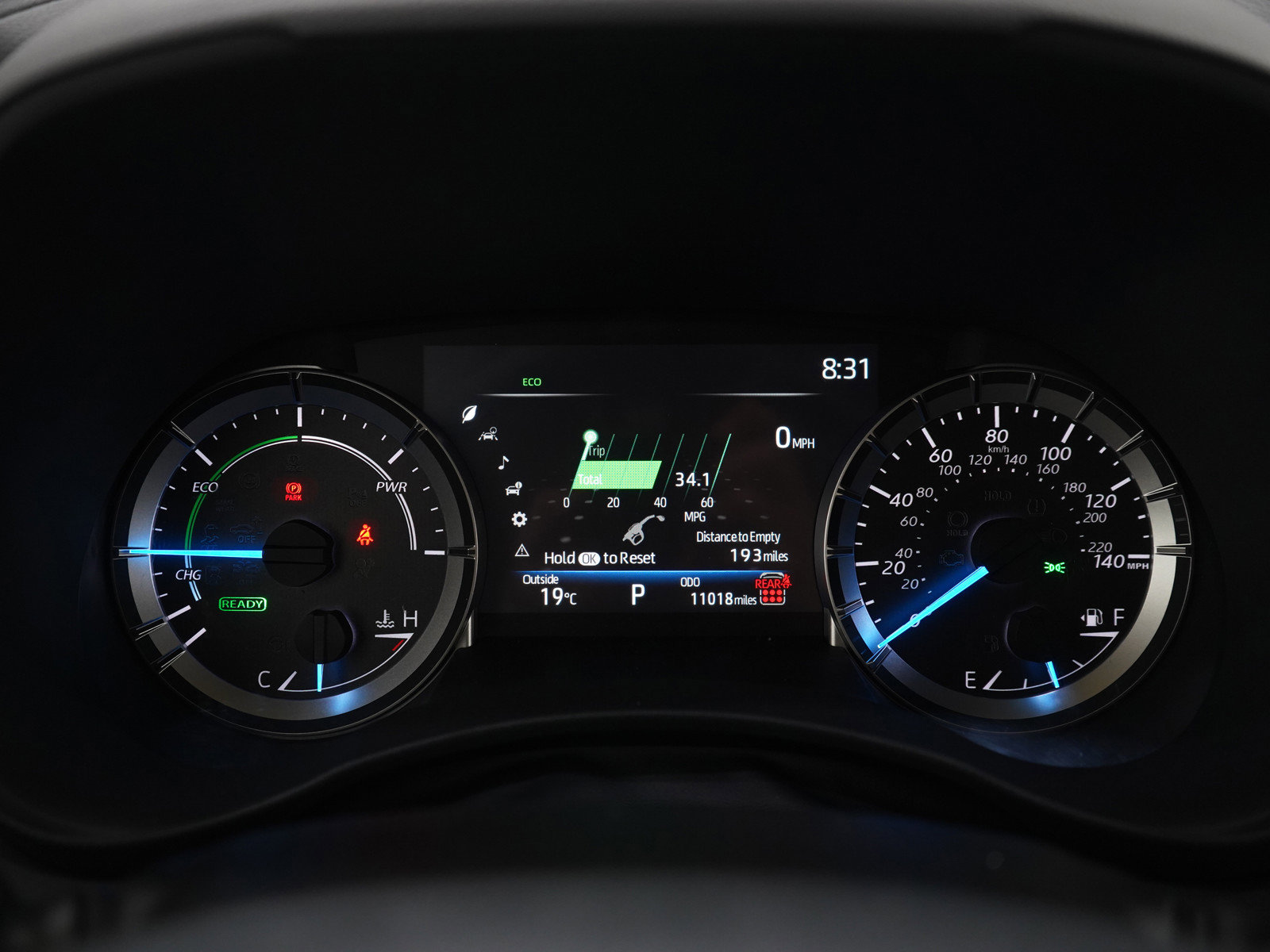 Used 2024 Toyota Highlander LE image 27