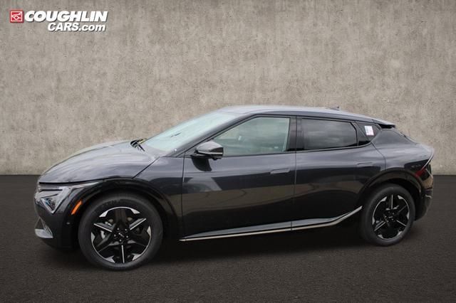 New 2025 Kia EV6 Wind image 3