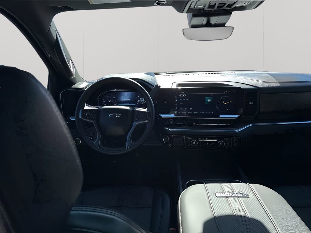 Used 2025 Chevrolet Silverado 2500 High Country w/ High Country Premium Package image 23
