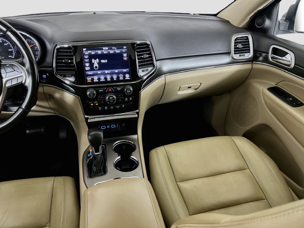 Used 2021 Jeep Grand Cherokee Limited AWD/4WD image 25