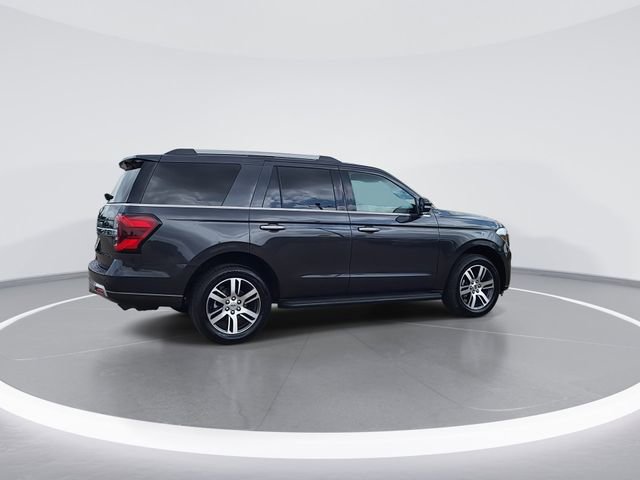 Used 2024 Ford Expedition Limited AWD/4WD image 8