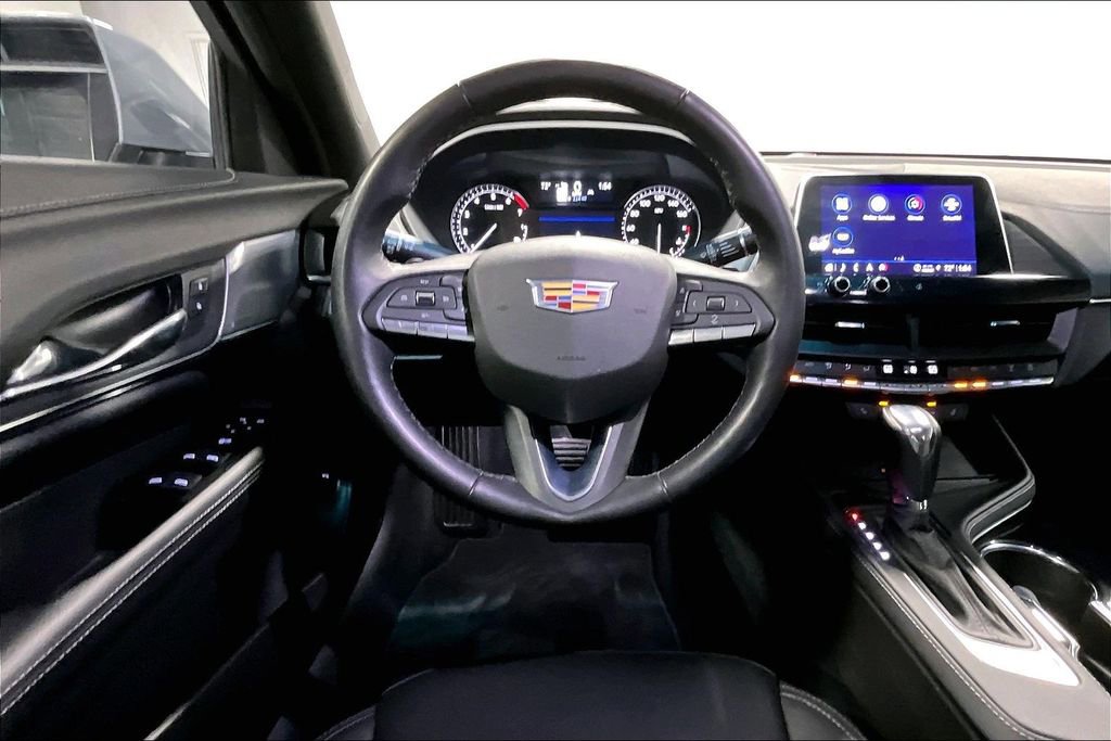 Used 2025 Cadillac CT4 Luxury image 7