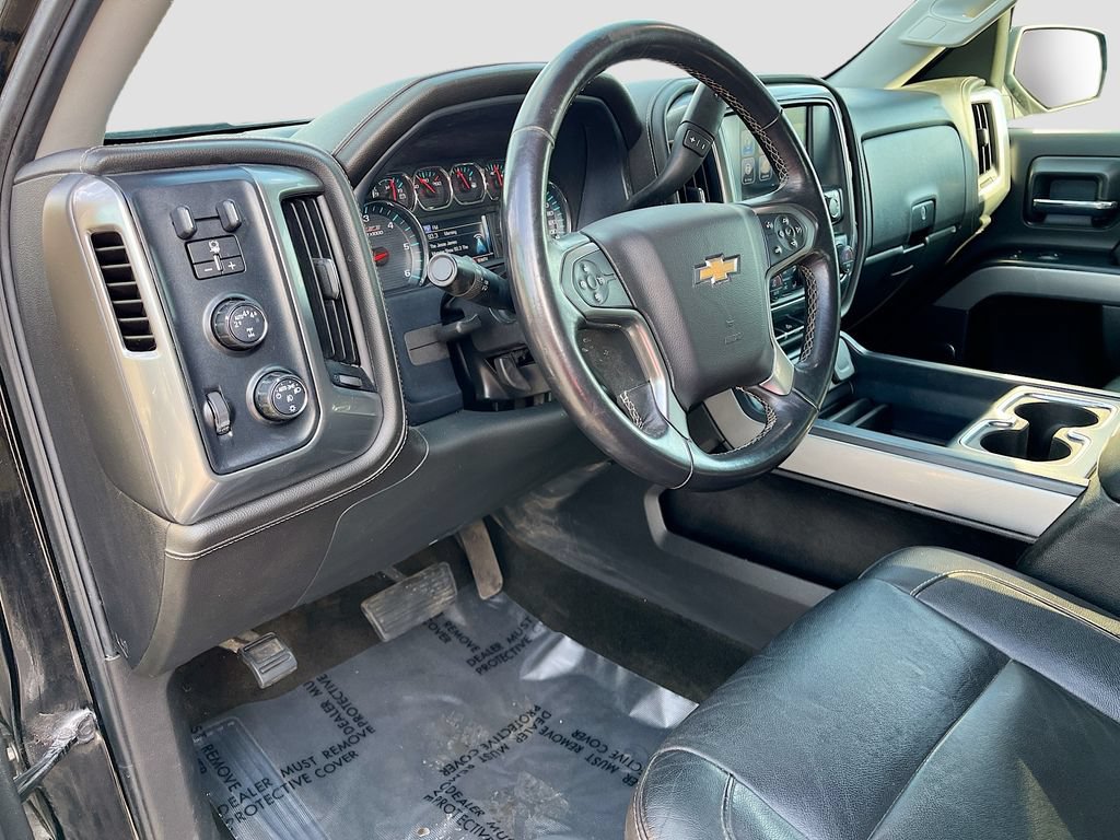 Used 2018 Chevrolet Silverado 1500 LTZ Z71 w/ Midnight Edition AWD/4WD image 9