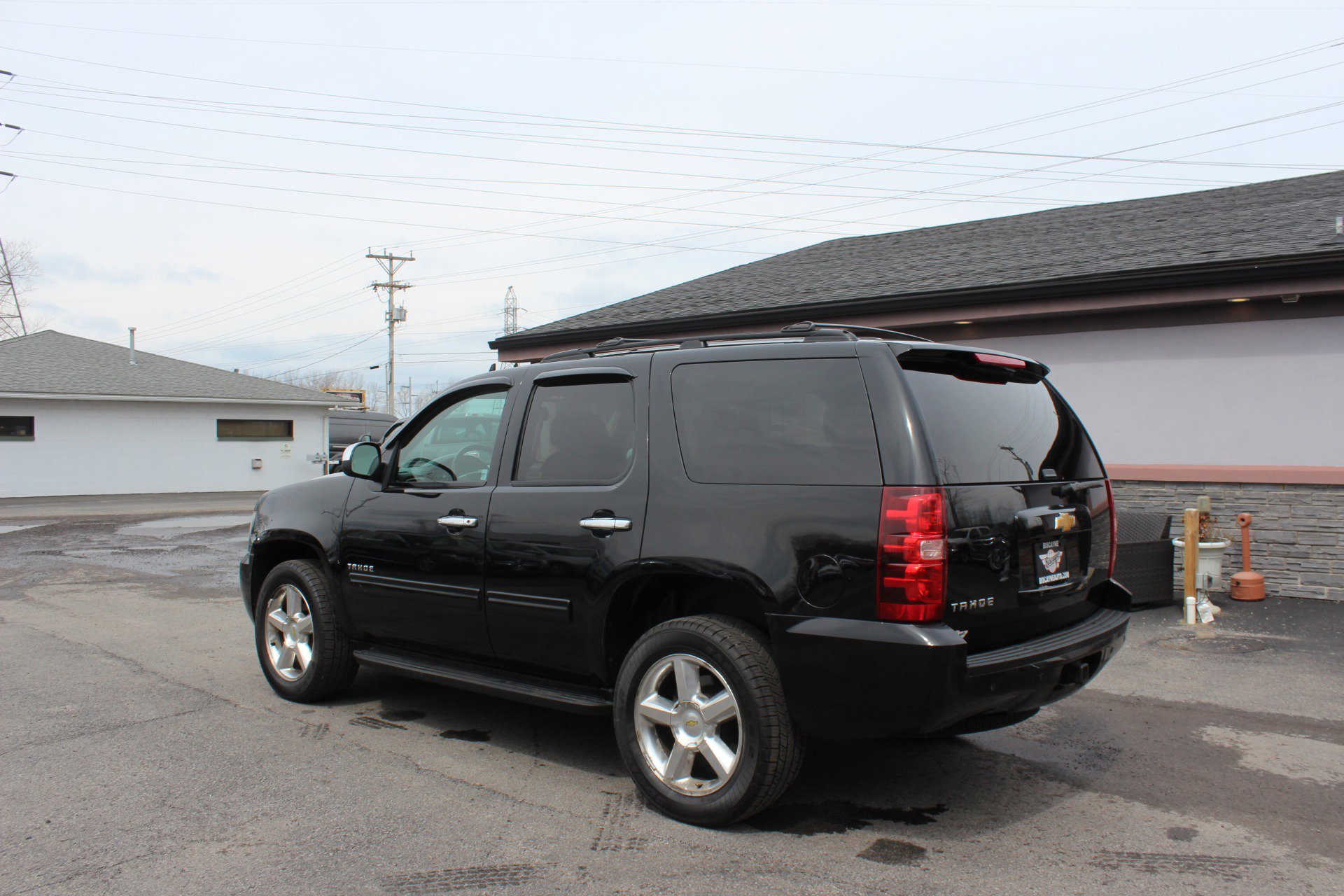 Used 2013 Chevrolet Tahoe LS w/ All-Star Edition AWD/4WD image 9