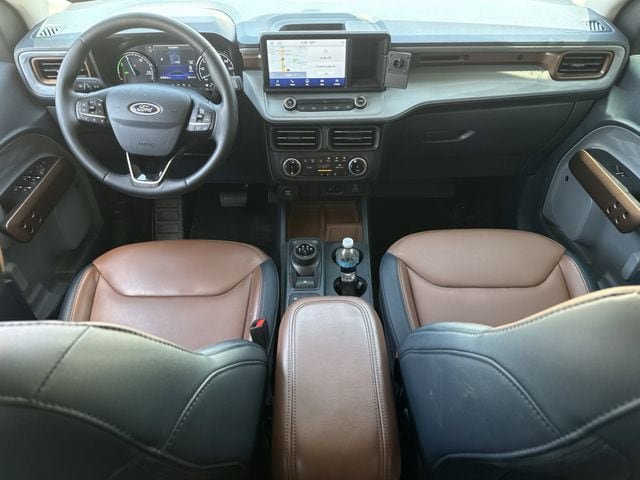 Used 2024 Ford Maverick Lariat FWD image 10