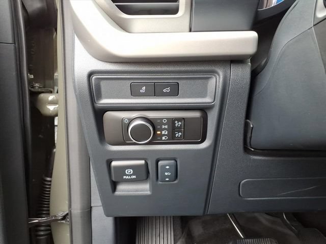Used 2024 Ford Expedition Max XLT AWD/4WD image 19