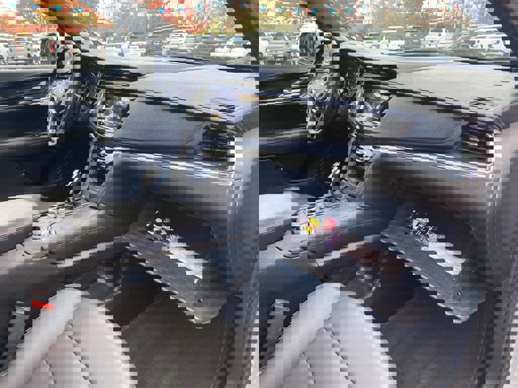 Used 2025 Cadillac XT5 Premium Luxury image 26