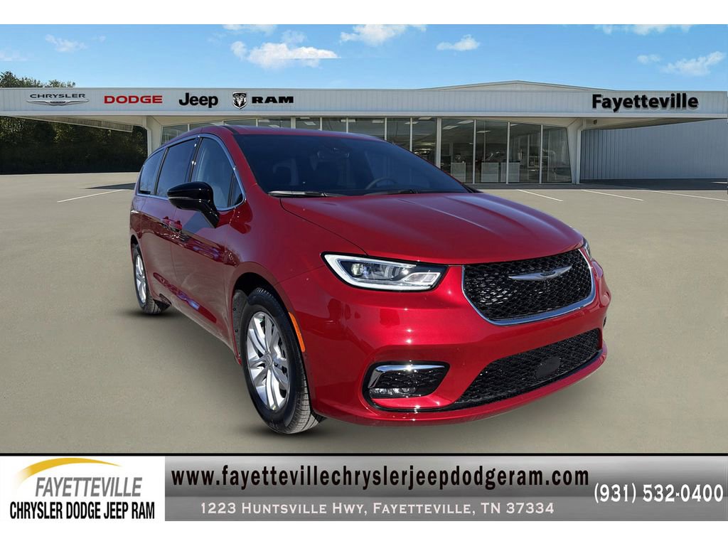 New 2026 Chrysler Pacifica Select