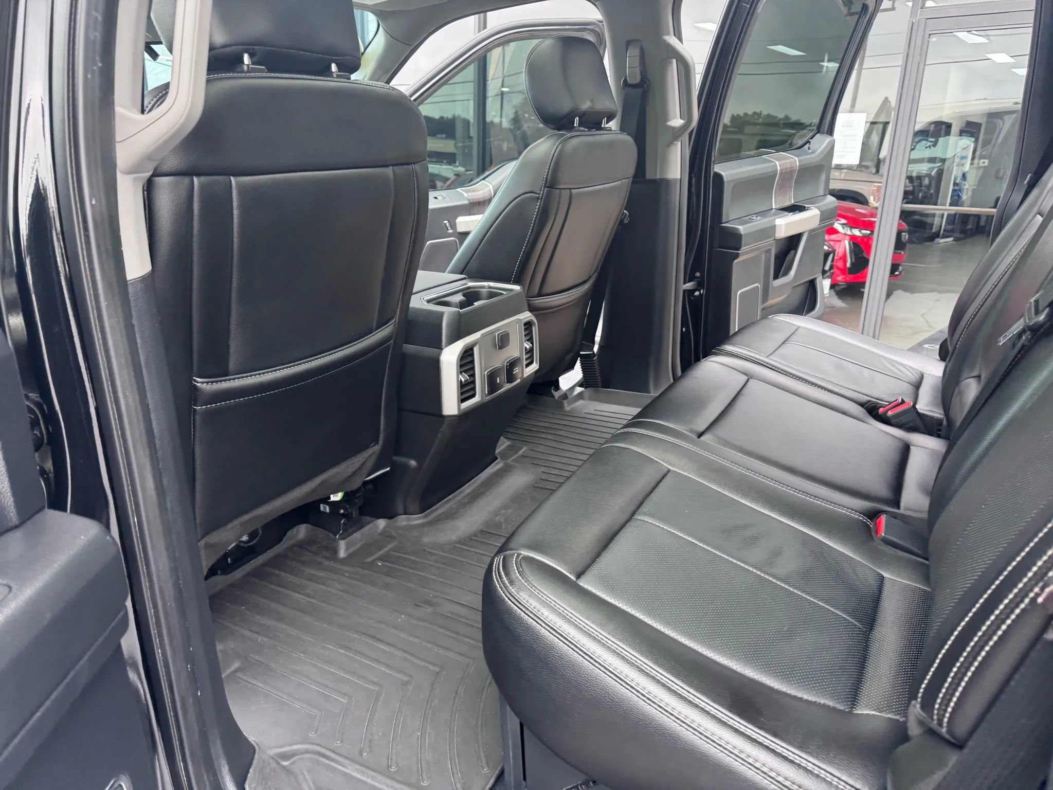 Used 2021 Ford F250 Lariat AWD/4WD image 19