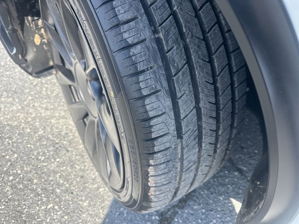 Used 2023 Tesla Model Y Long Range image 35