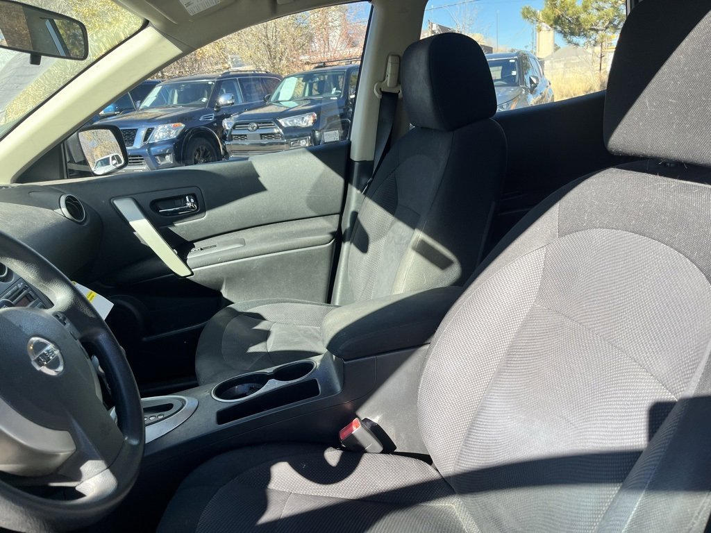 Used 2011 Nissan Rogue S image 13