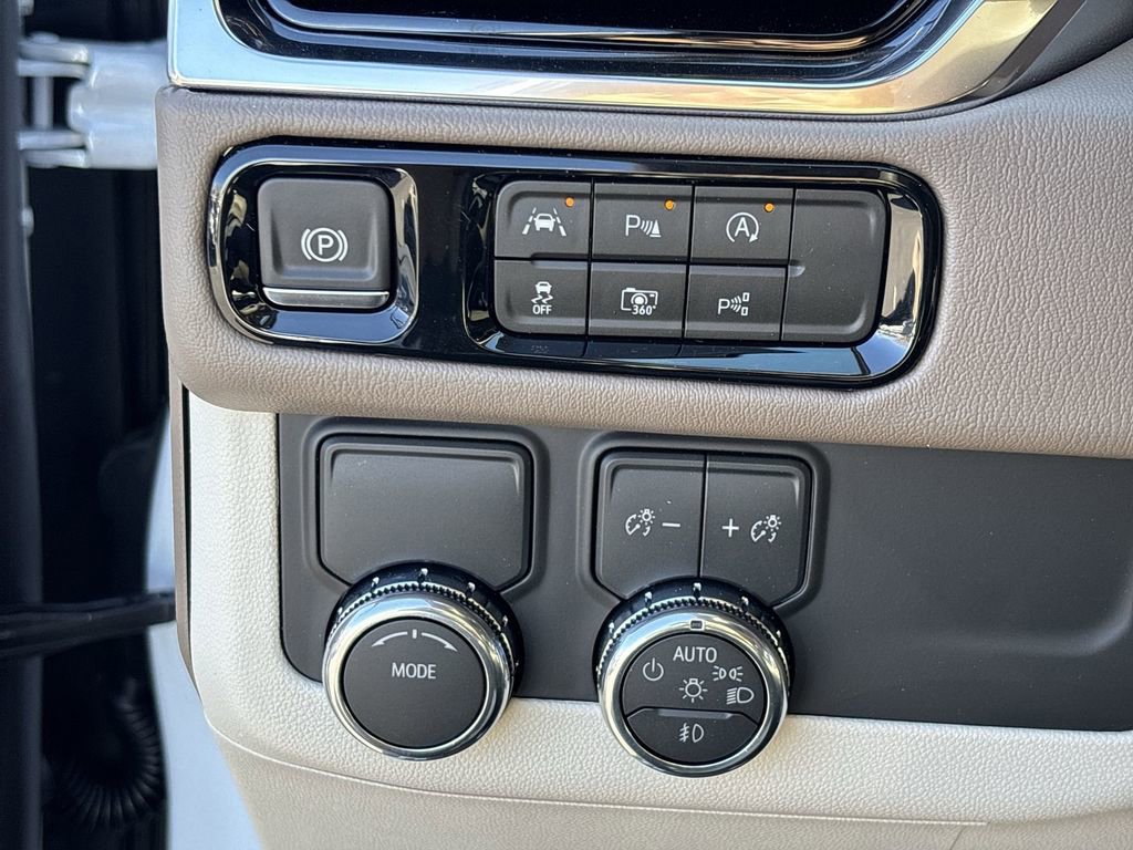 New 2026 GMC Yukon XL Denali RWD image 18