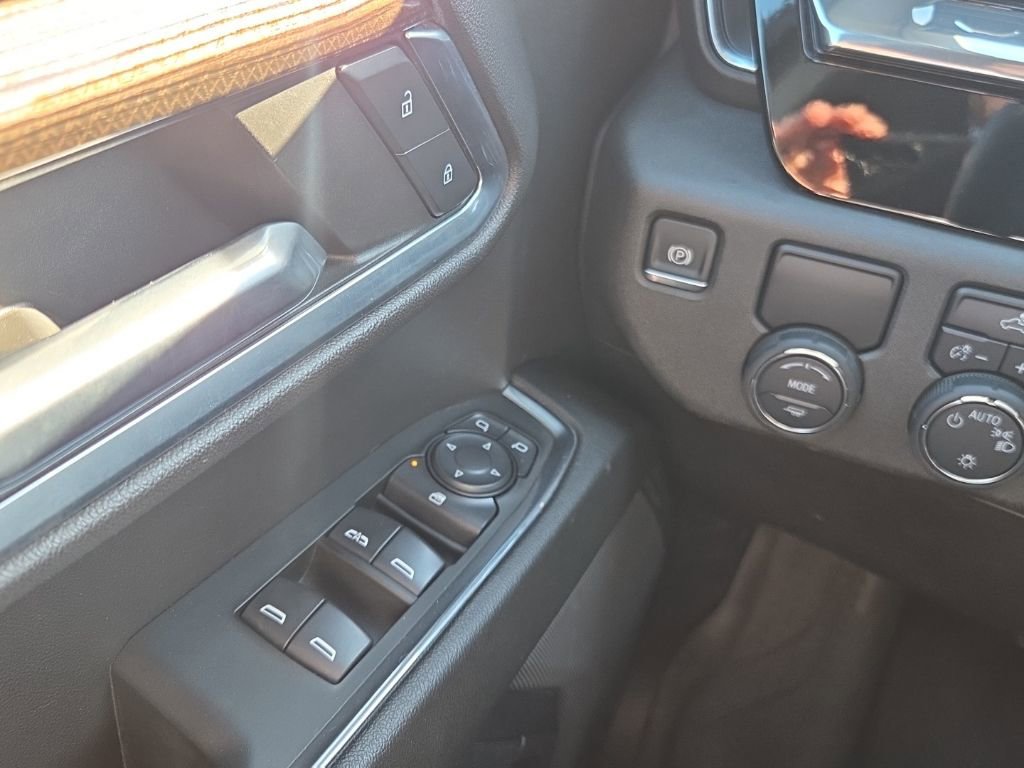 Used 2024 Chevrolet Silverado 1500 LT w/ Protection Package RWD image 16