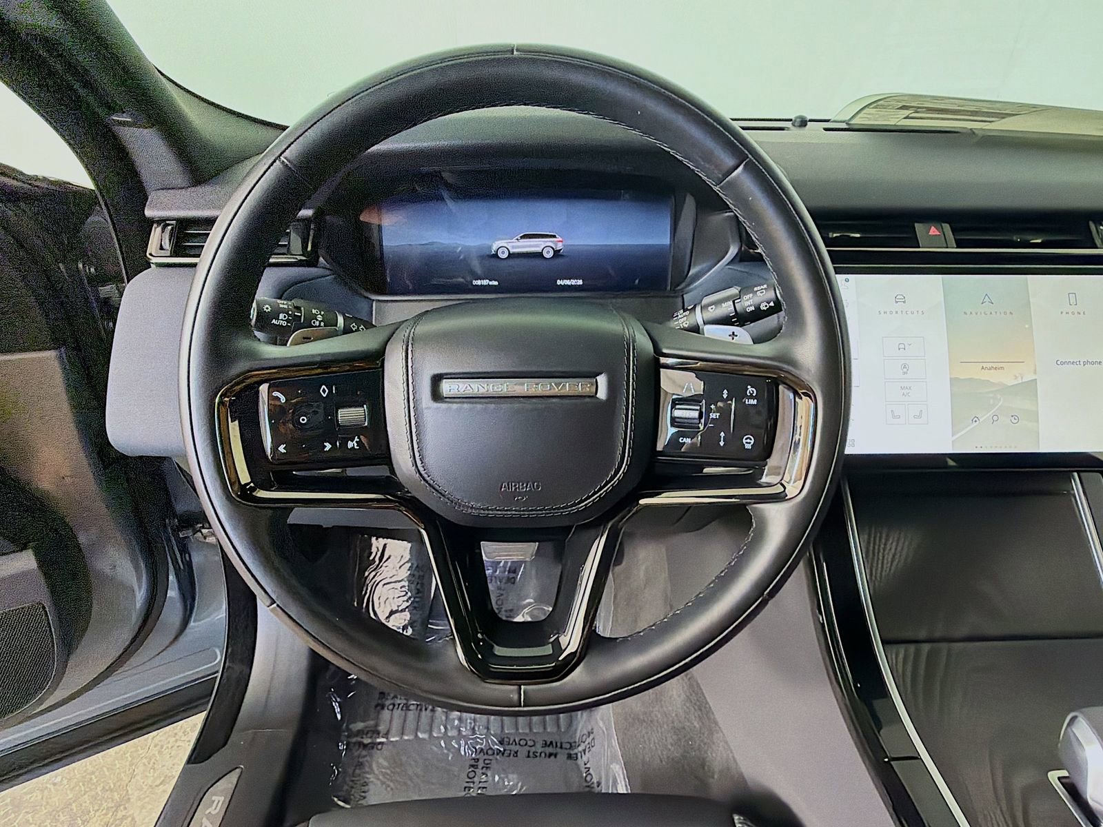 Certified 2025 Land Rover Range Rover Velar Dynamic SE AWD/4WD image 11