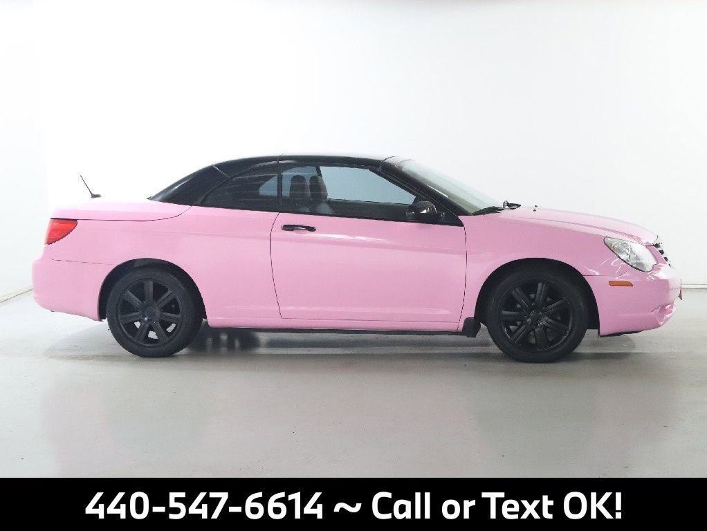 Used 2010 Chrysler Sebring Limited image 12