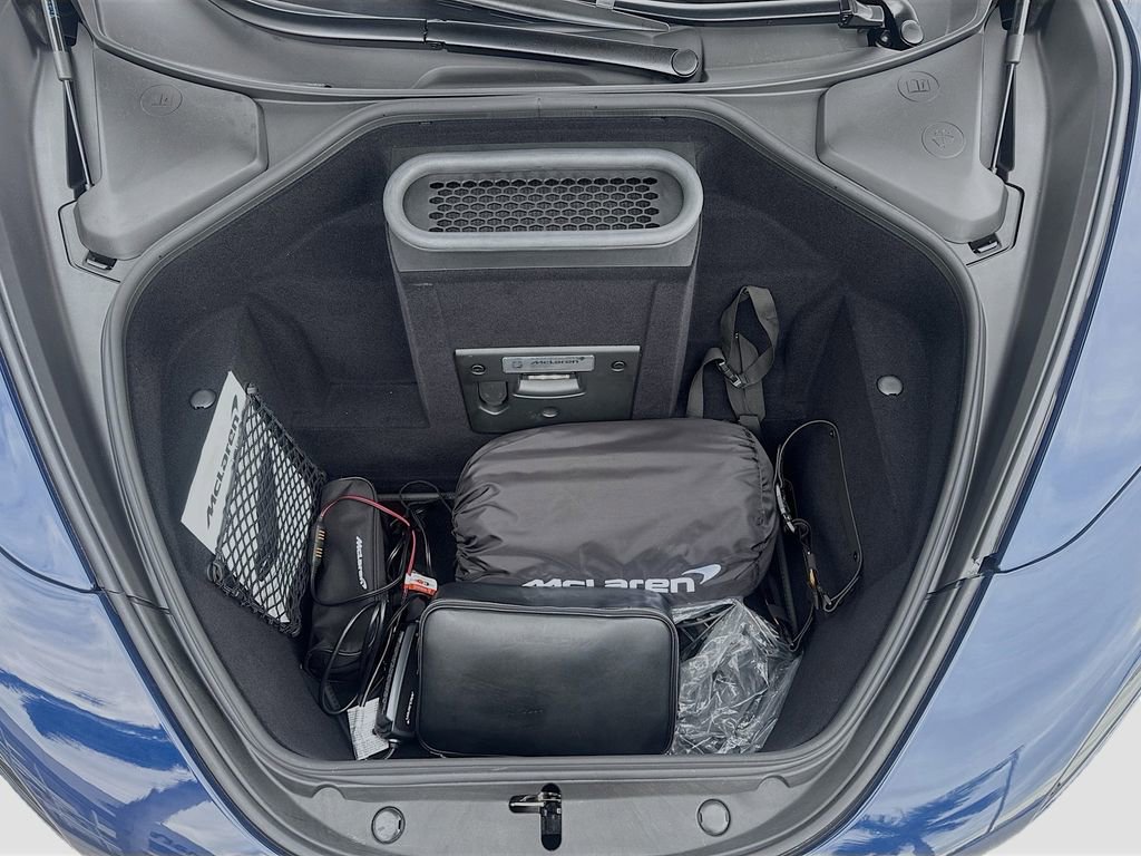 Used 2025 McLaren 750S Spider image 28