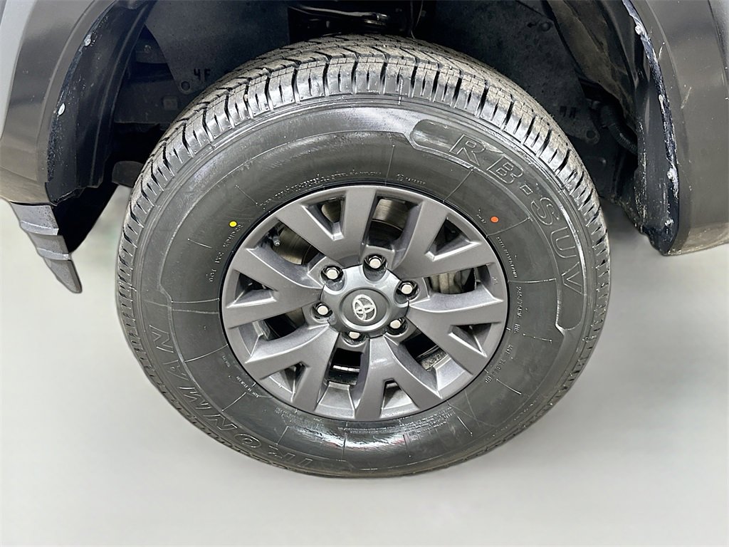 Used 2021 Toyota Tacoma SR5 image 8