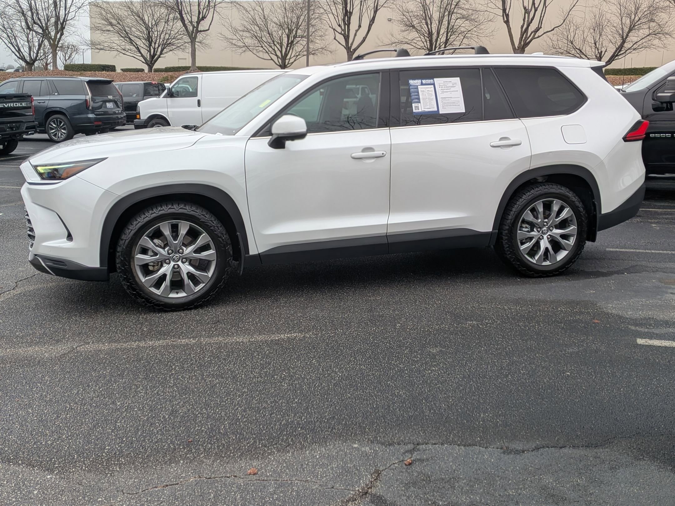 Used 2024 Toyota Grand Highlander Limited image 6