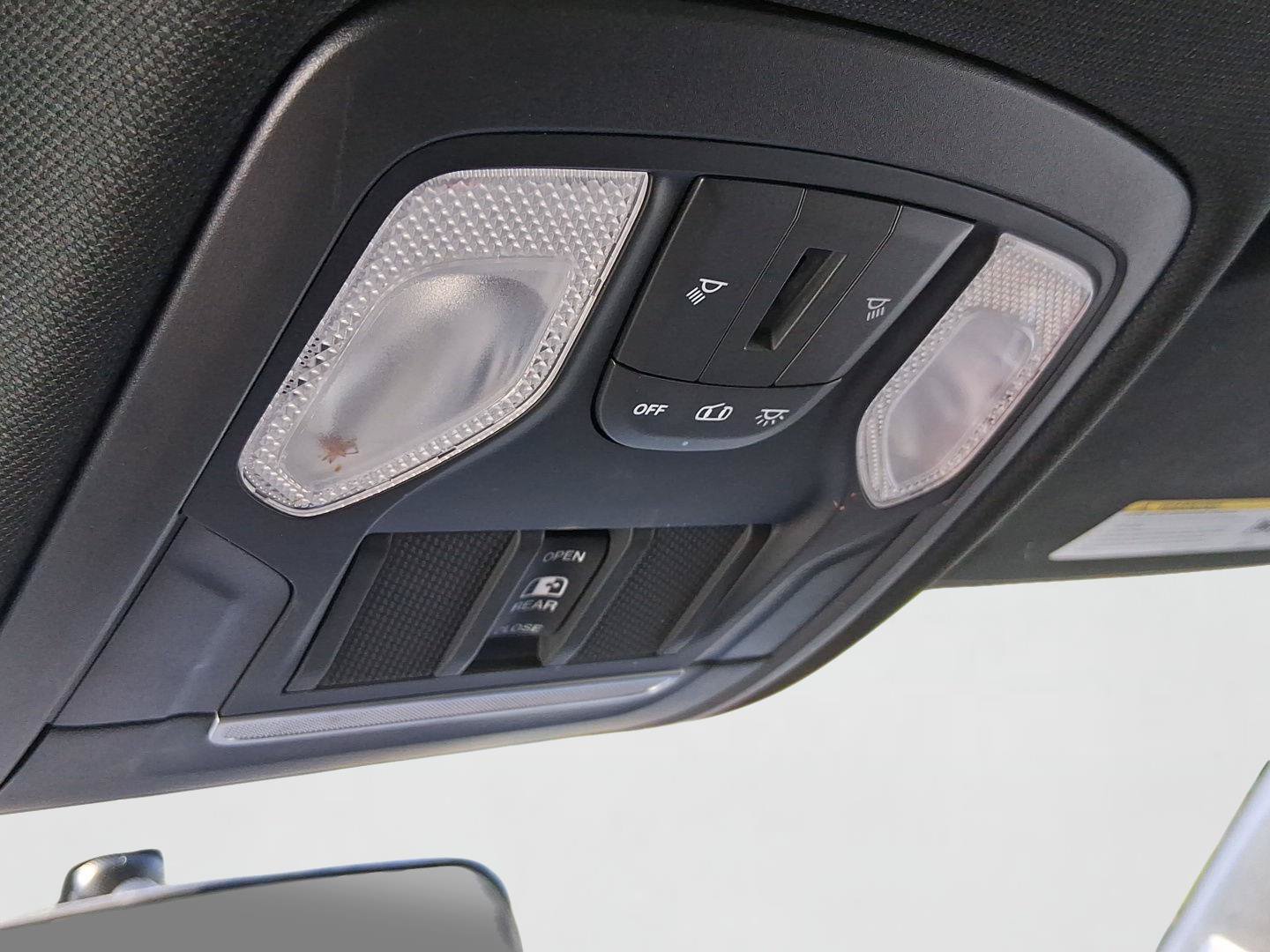 Used 2019 RAM 1500 Rebel AWD/4WD image 21