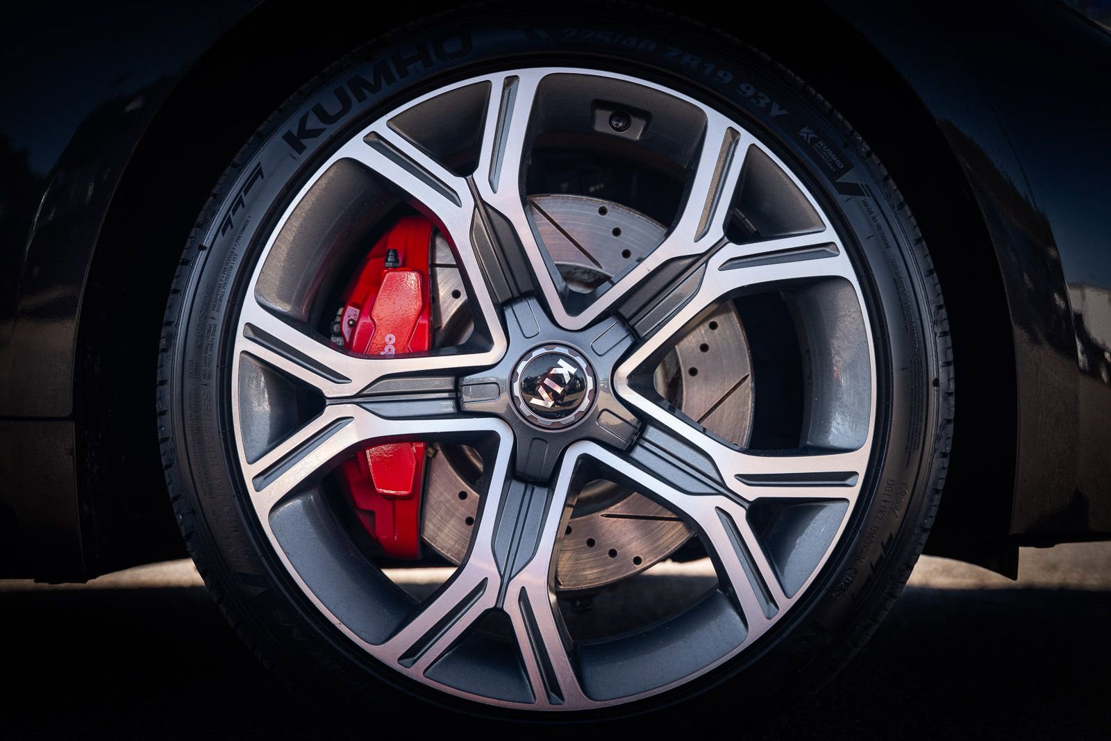 Used 2019 Kia Stinger GT2 AWD/4WD image 15