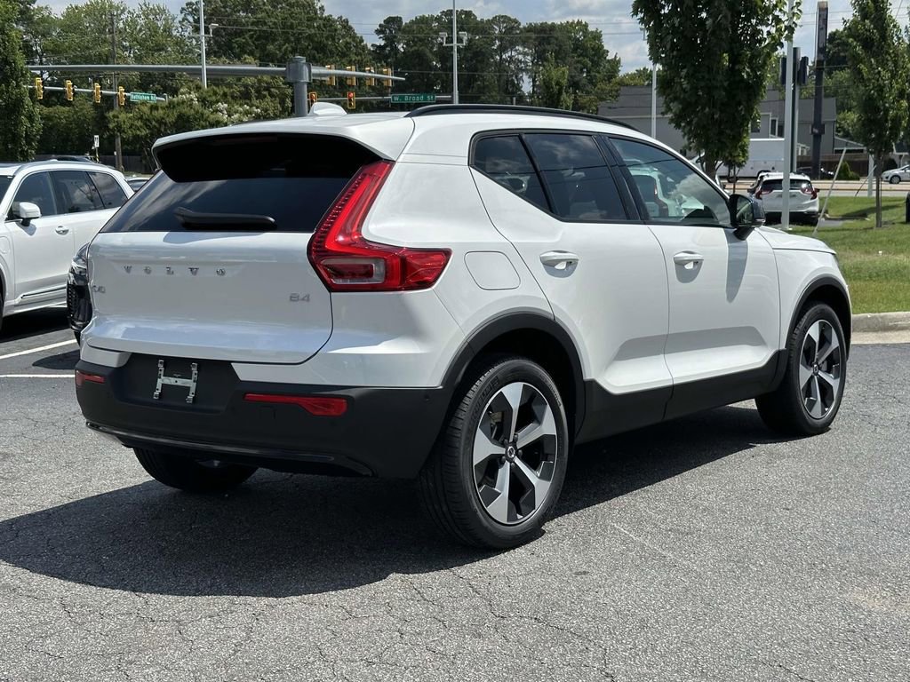 New 2026 Volvo XC40 B4 Plus w/ Protection Package Premier image 19