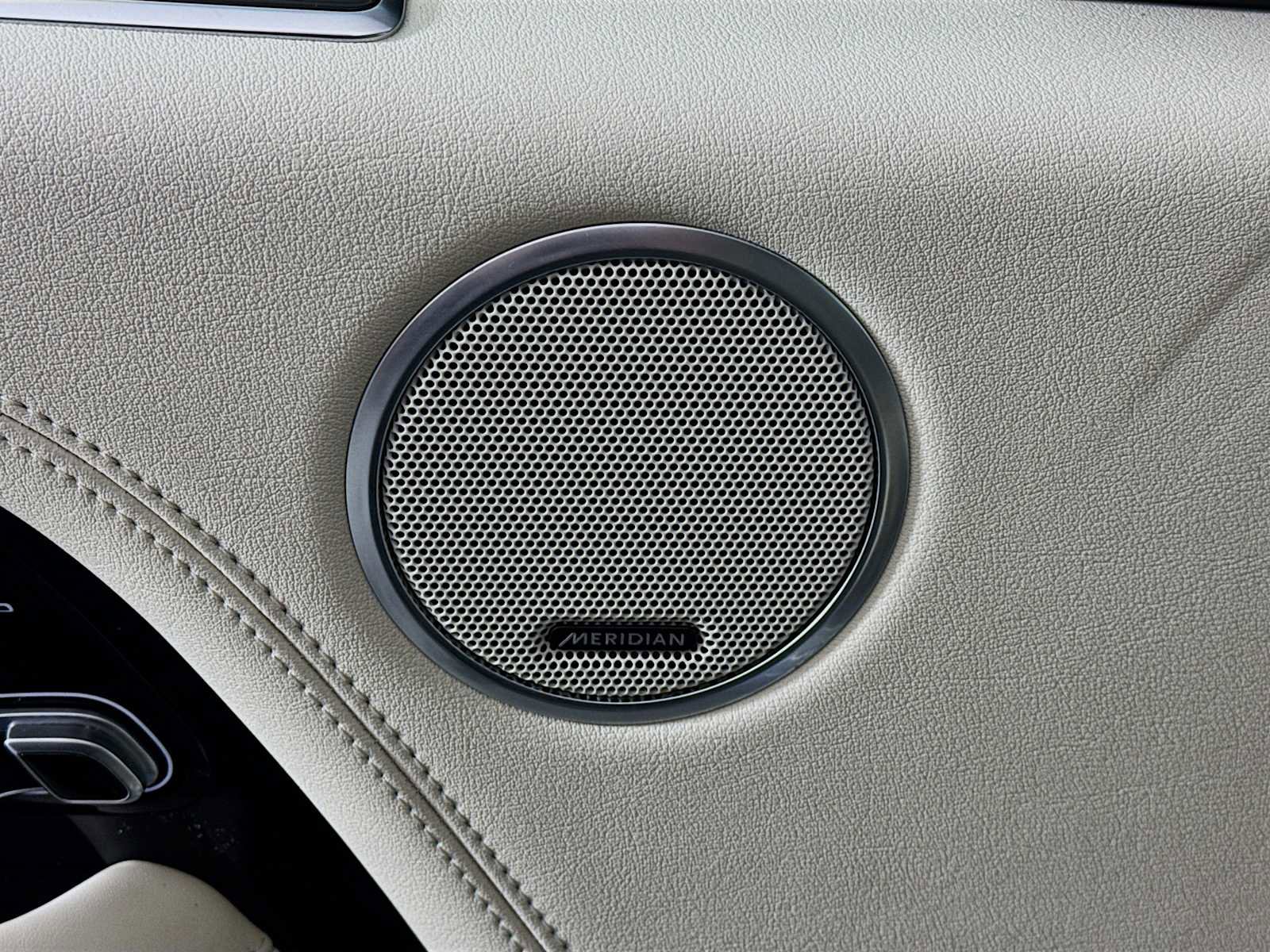 Used 2022 Land Rover Range Rover P525 Westminster Edition image 20